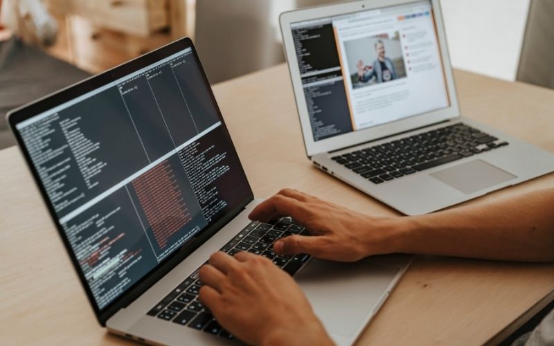 Lập trình nhúng là gì? Học lập trình nhúng ra trường làm gì?