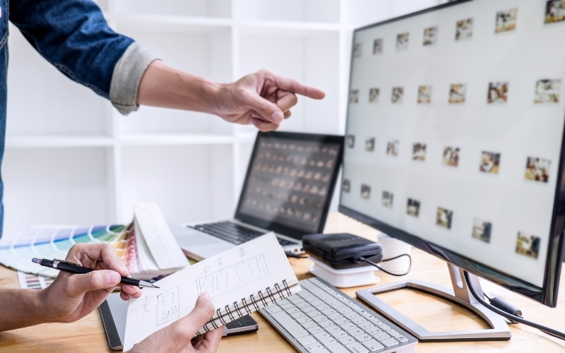 Art Director thường làm việc trong lĩnh vực truyền thông, quảng cáo