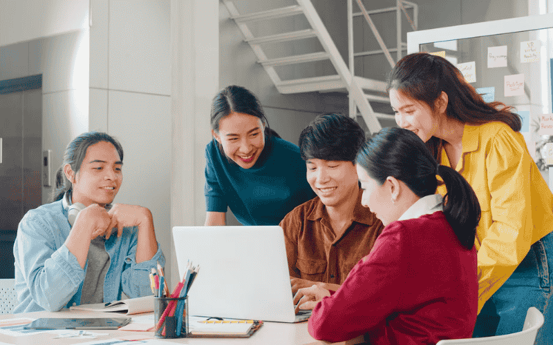 Brand Marketing Intern hỗ trợ triển khai các hoạt động truyền thông thương hiệu