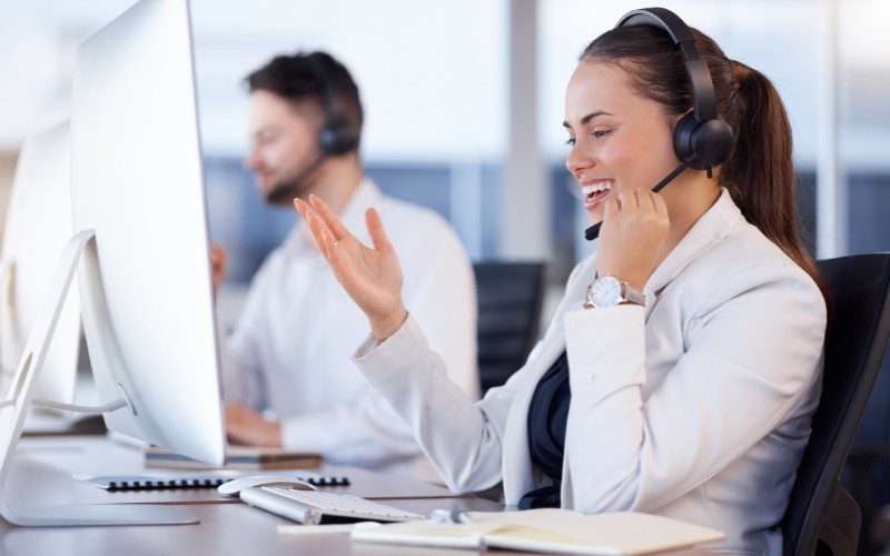 Doanh nghiệp cần thực hiện chăm sóc khách hàng cũ thường xuyên