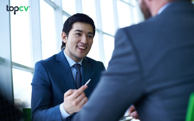 Nhân viên chăm sóc khách hàng cần rèn luyện kỹ năng thuyết phục