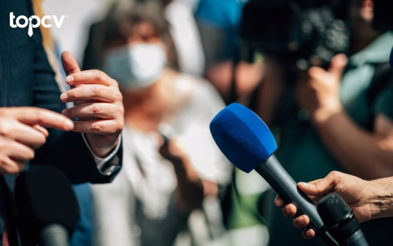 Nhân viên truyền thông cần xây dựng quan hệ tốt đẹp với giới báo chí