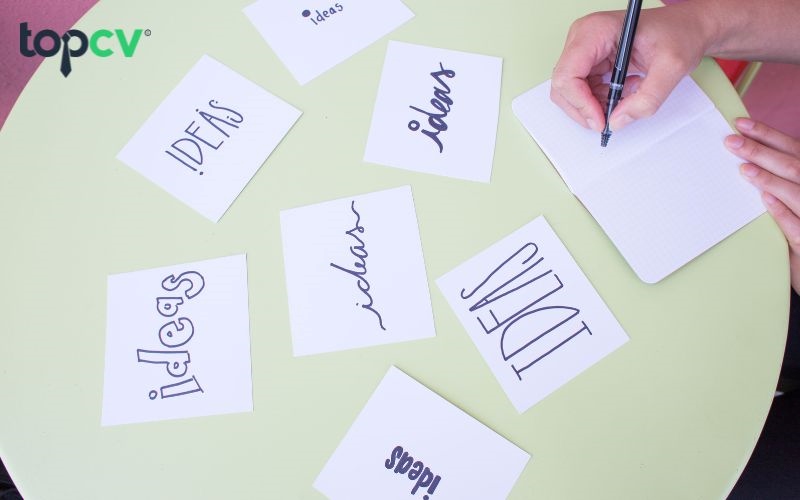 Thảo luận với đồng nghiệp giúp bạn phát hiện thêm nhiều ý tưởng mới hay ho