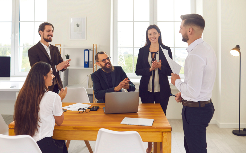 Câu hỏi phỏng vấn tình huống cho vị trí Trưởng nhóm kinh doanh