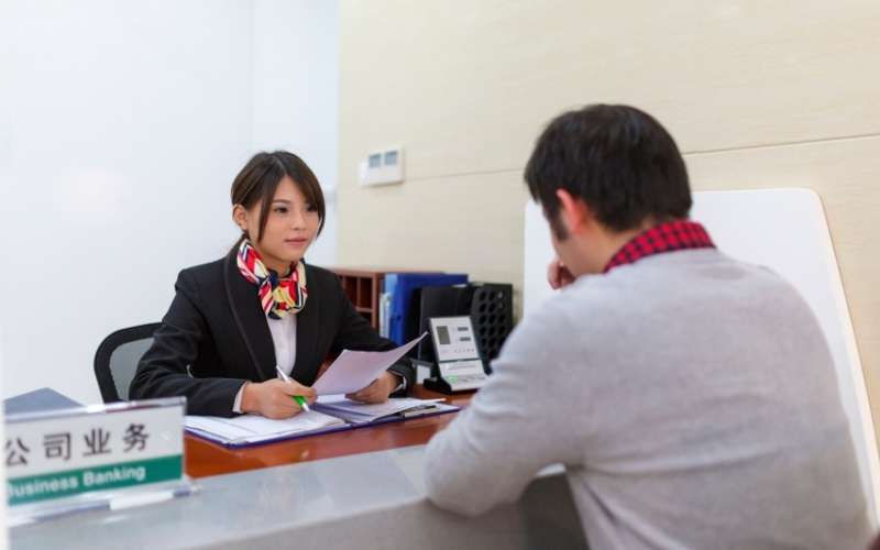 Kỹ năng xử lý tình huống giúp Chuyên viên khách hàng cá nhân giải quyết vấn đề, duy trì thái độ chuyên nghiệp trong mọi tình huống