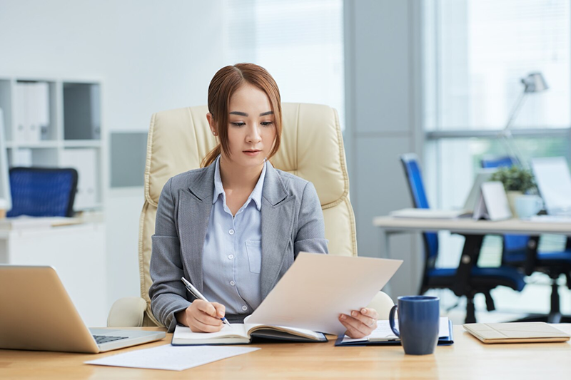 Kinh nghiệm làm việc là phần thông tin quan trọng trong CV HRBP, giúp bạn thể hiện năng lực thực tế của bản thân