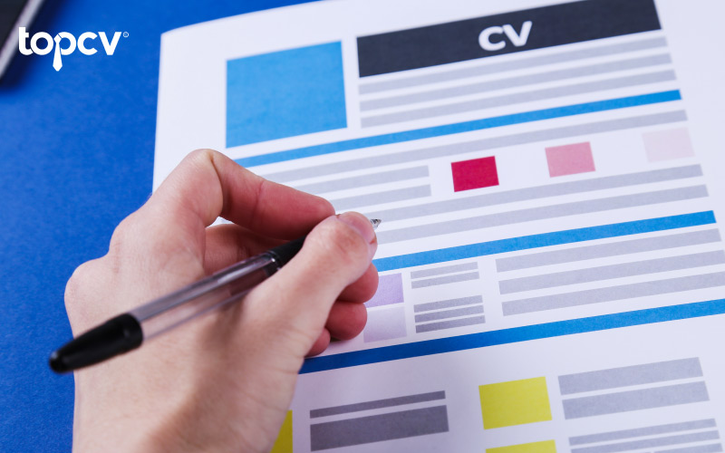 Cần chọn lọc điểm mạnh và điểm yếu khi viết vào CV