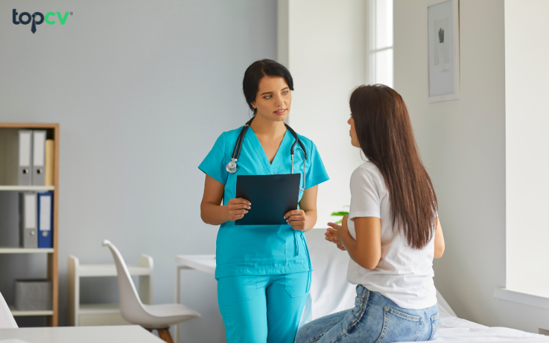 Điều dưỡng viên cần có kỹ năng giao tiếp tốt