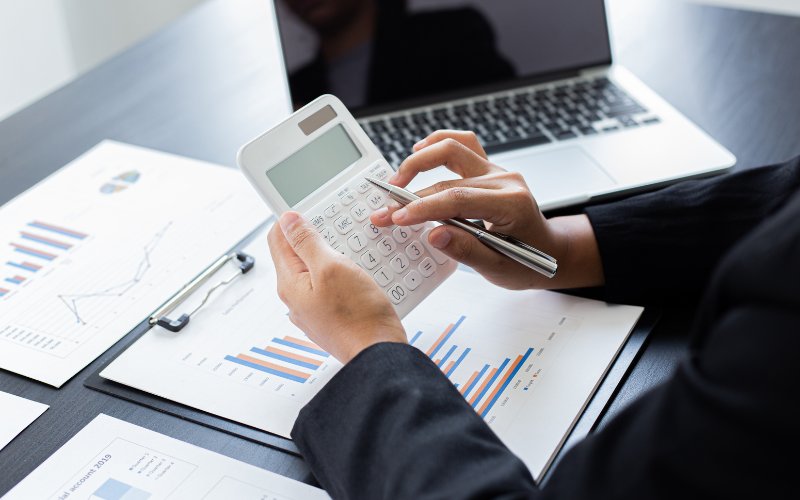 Bạn cần xác định chính xác thời gian đóng BHXH để tính tiền đóng BHXH 1 lần