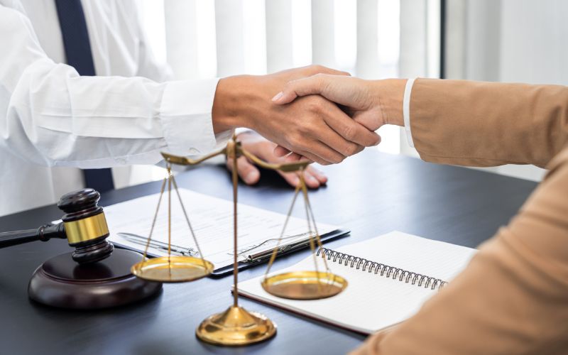 Kỹ năng giao tiếp là kỹ năng quan trọng mà mọi Giám đốc pháp chế cần có