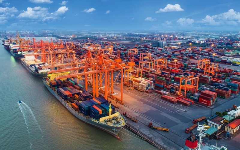 Nên học xuất nhập khẩu ở đâu tốt nhất hiện nay?