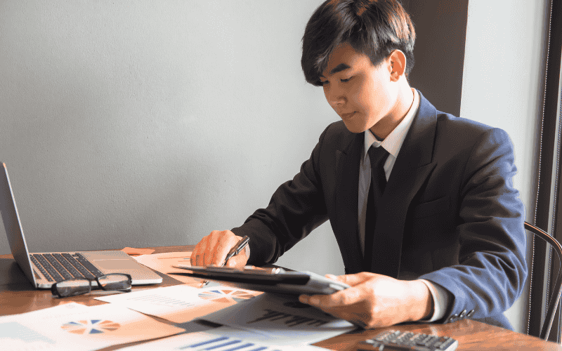 Mức lương của Kế toán doanh thu phụ thuộc vào nhiều yếu tố khác nhau