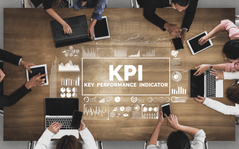 8+ KPI chăm sóc khách hàng và cách xây dựng KPI hiệu quả