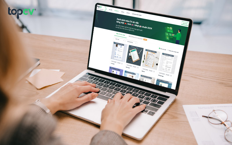 Tạo CV Marketing ấn tượng ngay cùng TopCV nhé