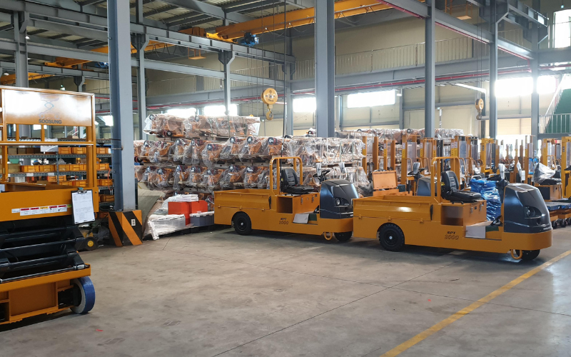 Nhân viên vận hành xe nâng có thể làm việc tại nhiều môi trường khác nhau
