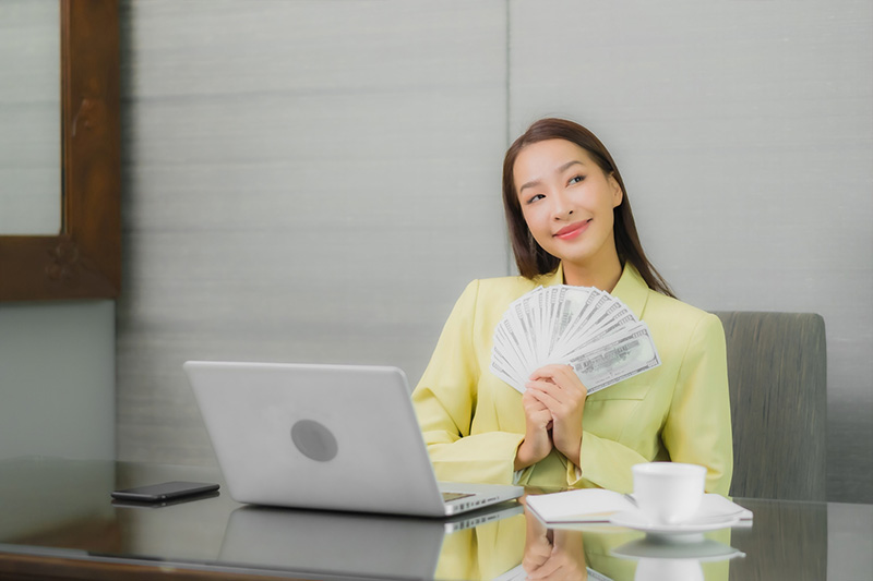 Review toàn bộ các vị trí và mức lương nhân viên ngân hàng