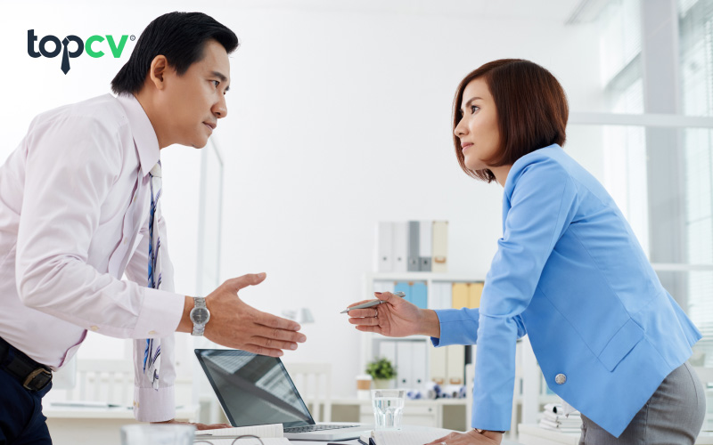 Có thể trao đổi trước lý do nghỉ việc với cấp trên