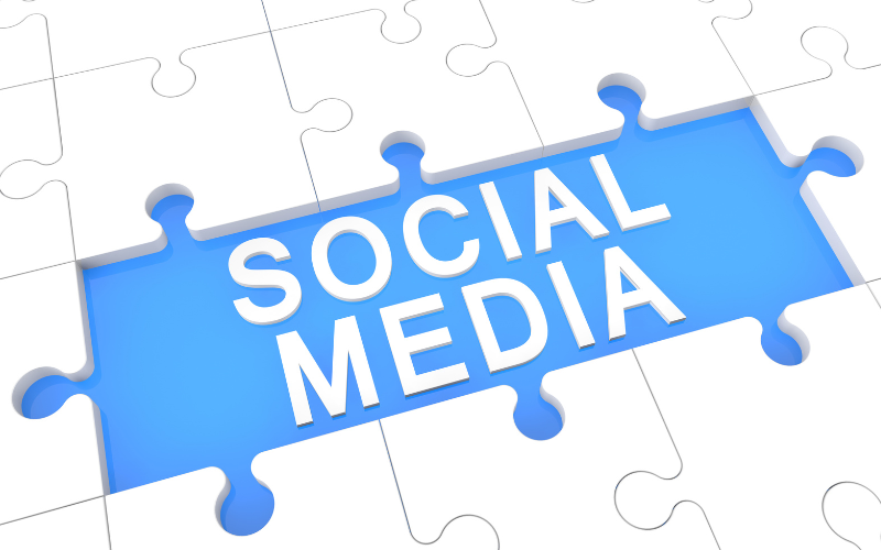 Social media marketing là hình thức marketing online thông qua các nền tảng mạng xã hội