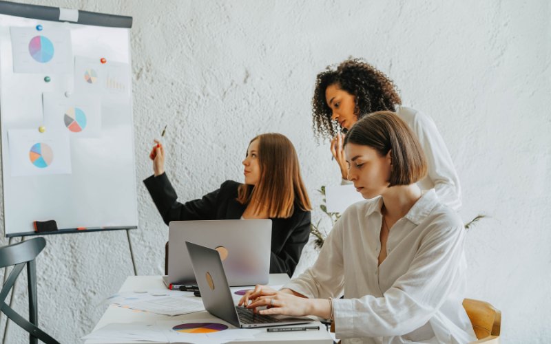 Media Planner sẽ đảm nhiệm việc lập kế hoạch và quản lý các kênh truyền thông