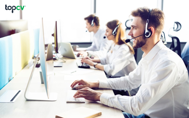 Nhân viên đặt phòng cần có giọng nói dễ nghe, tạo được thiện cảm