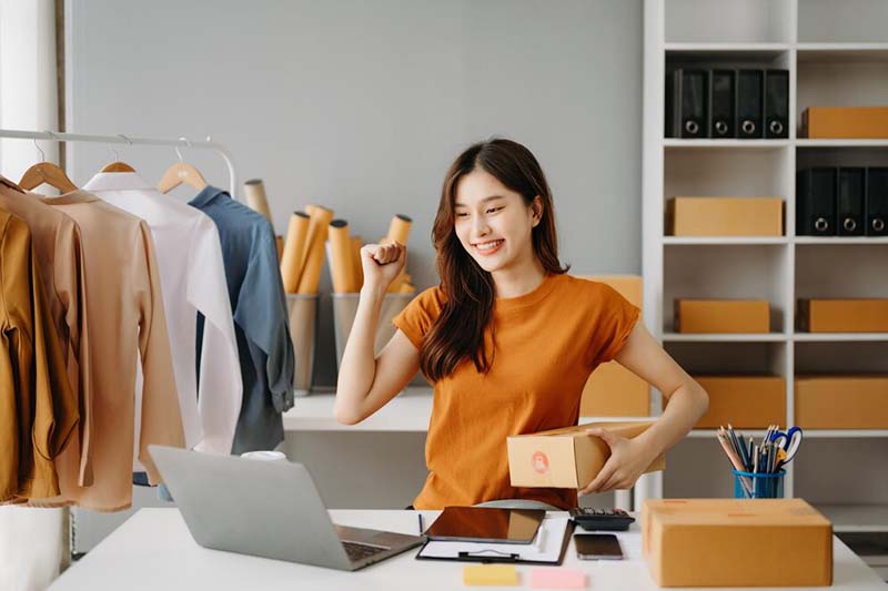 Nhân viên kinh doanh Online