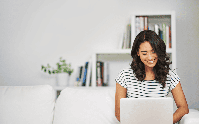 Tìm việc Nhân viên Facebook Ads trên TopCV