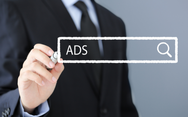 Mức lương của Nhân viên Google thường bao gồm lương cứng và % hoa hồng