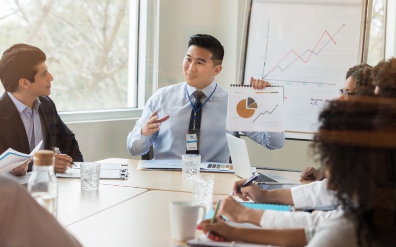 Nhân viên Sales điện mặt trời cần có kỹ năng mềm tốt