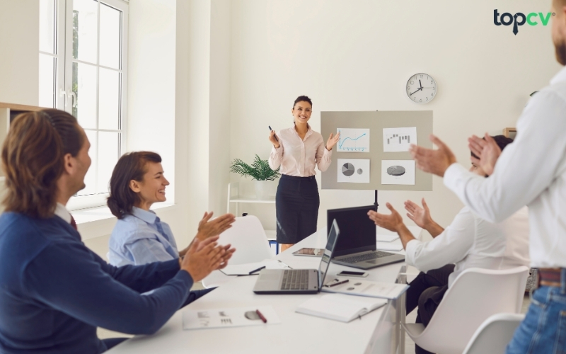 Kỹ năng giao tiếp, phân tích thị trường và chốt sales là những kỹ năng cần thiết đối với Sales nội thất