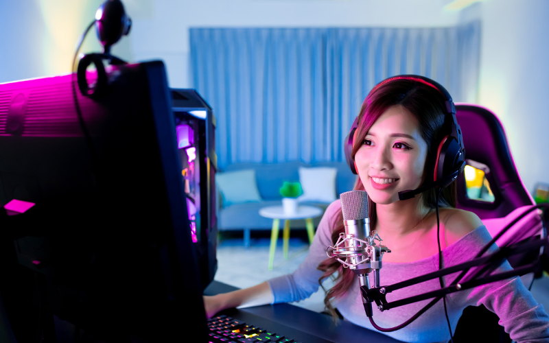 Nhân viên Livestream cần phải có kỹ năng giao tiếp tốt, diễn đạt lưu loát