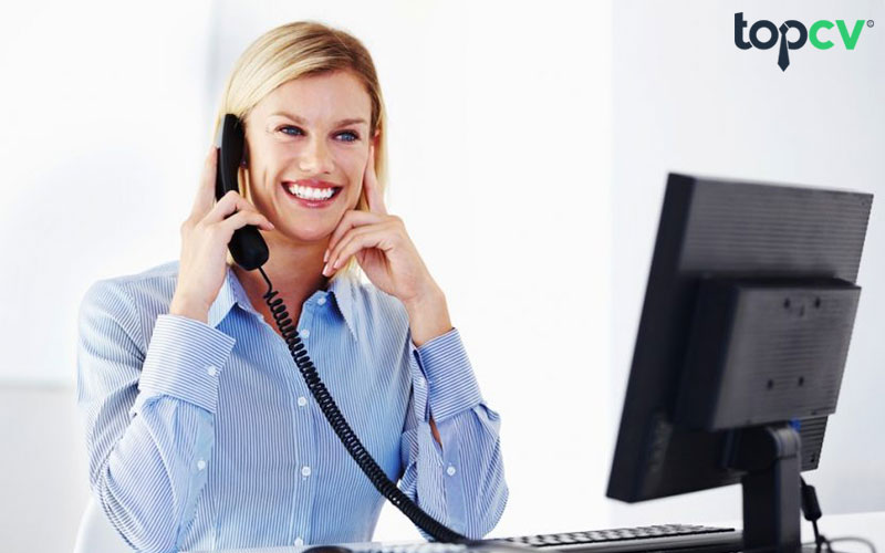 Nhân viên tư vấn luôn giữ thái độ thân thiện sẽ tạo được thiện cảm tốt với khách hàng