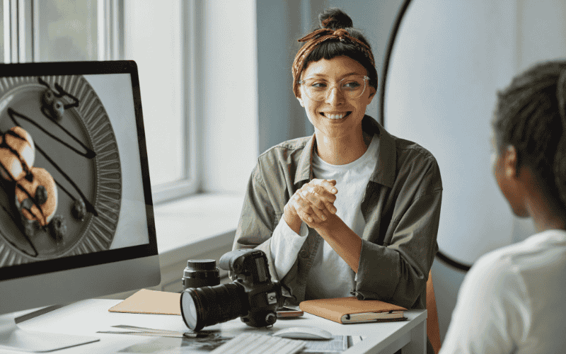 Photographer cần có kỹ năng giao tiếp tốt