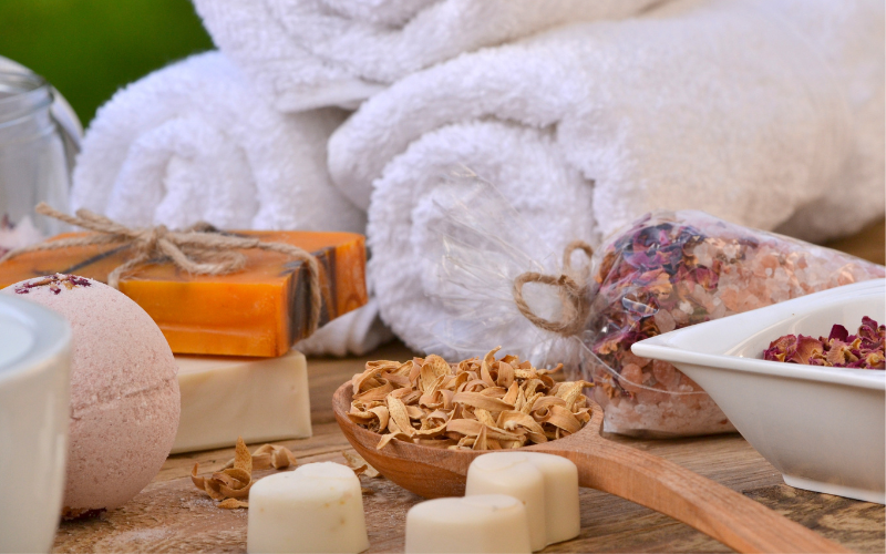 Quản lý spa cần có kiến thức chuyên môn về làm đẹp và chăm sóc sức khỏe