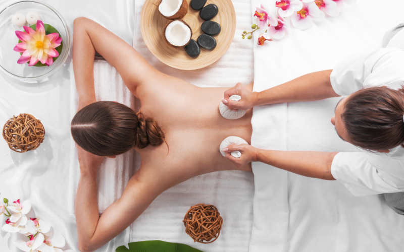 Tư duy dịch vụ và chăm sóc khách hàng là kỹ năng cần có đối với Quản lý spa