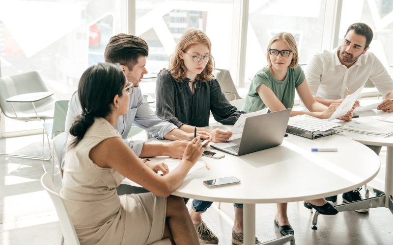Nghiên cứu và phân tích là một nhiệm vụ của Social Media Marketing