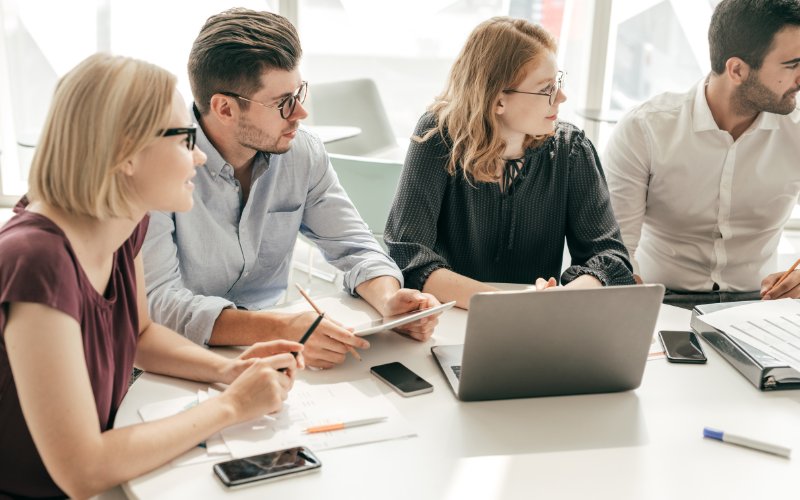 Social Media Marketing sẽ cần phải quản lý các kênh mạng xã hội của doanh nghiệp