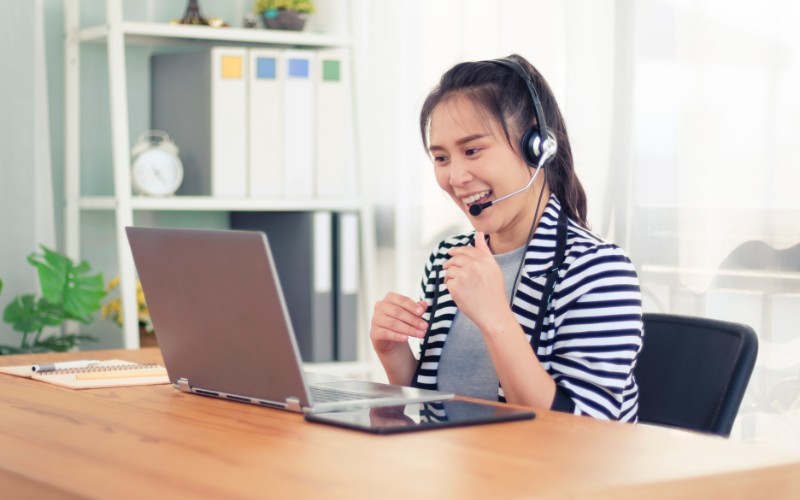 Bạn cần kết thúc cuộc trò chuyện với khách hàng một cách chuyên nghiệp và lịch sự