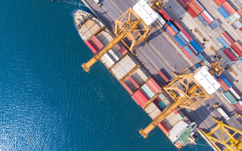 ETD là thời gian khởi hành dự kiện của tàu từ cảng/bến cụ thể