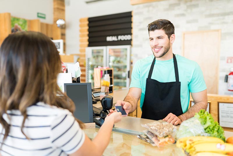 Thu ngân cũng là một trong những vị trí được tuyển dụng nhiều vào dịp Tết