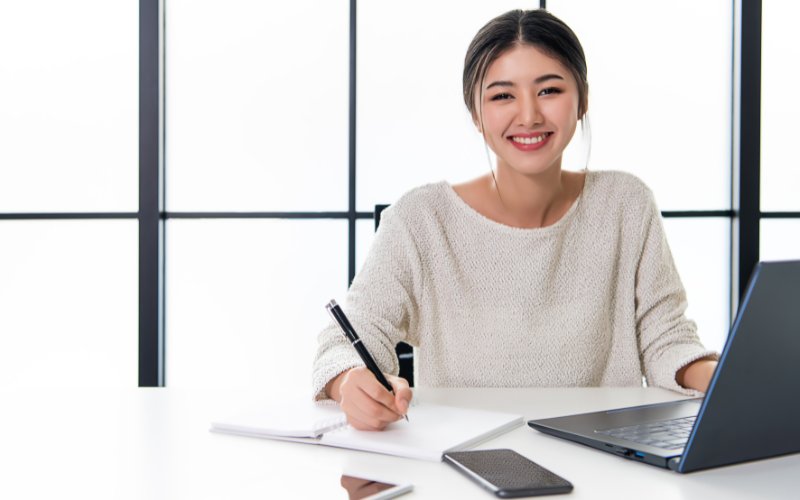 Content/Copywriter sẽ sản xuất những nội dung liên quan đến sự kiện