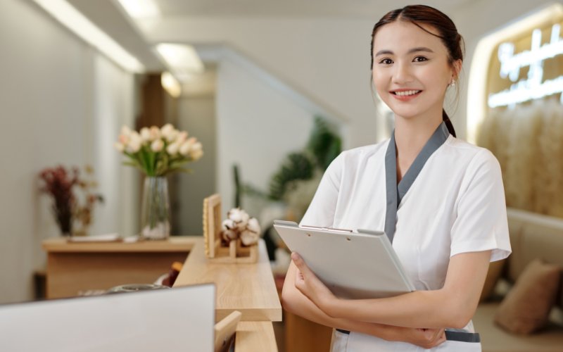 Chuyên viên tư vấn thẩm mỹ cần hiểu về các sản phẩm/dịch vụ làm đẹp, thẩm mỹ
