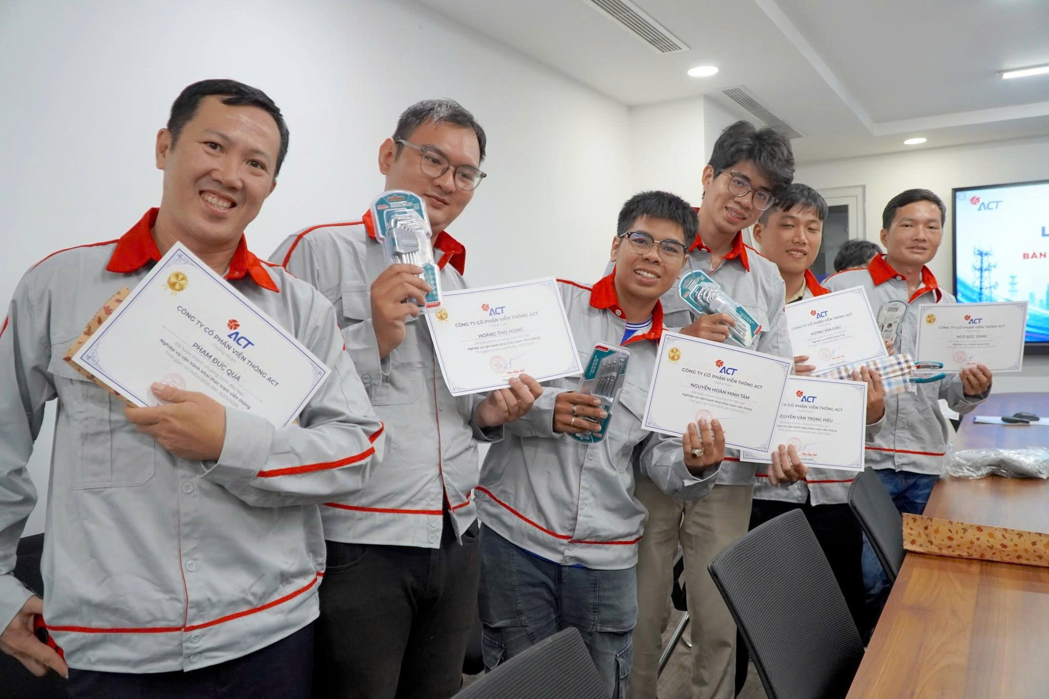 Hình ảnh CÔNG TY CỔ PHẦN VIỄN THÔNG ACT 2