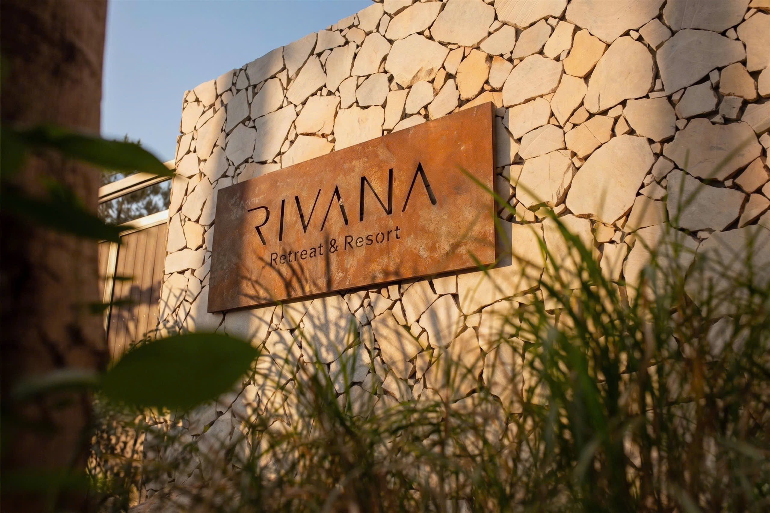Hình ảnh CÔNG TY TNHH THƯƠNG MẠI VÀ DỊCH VỤ RIVANA RETREAT 1