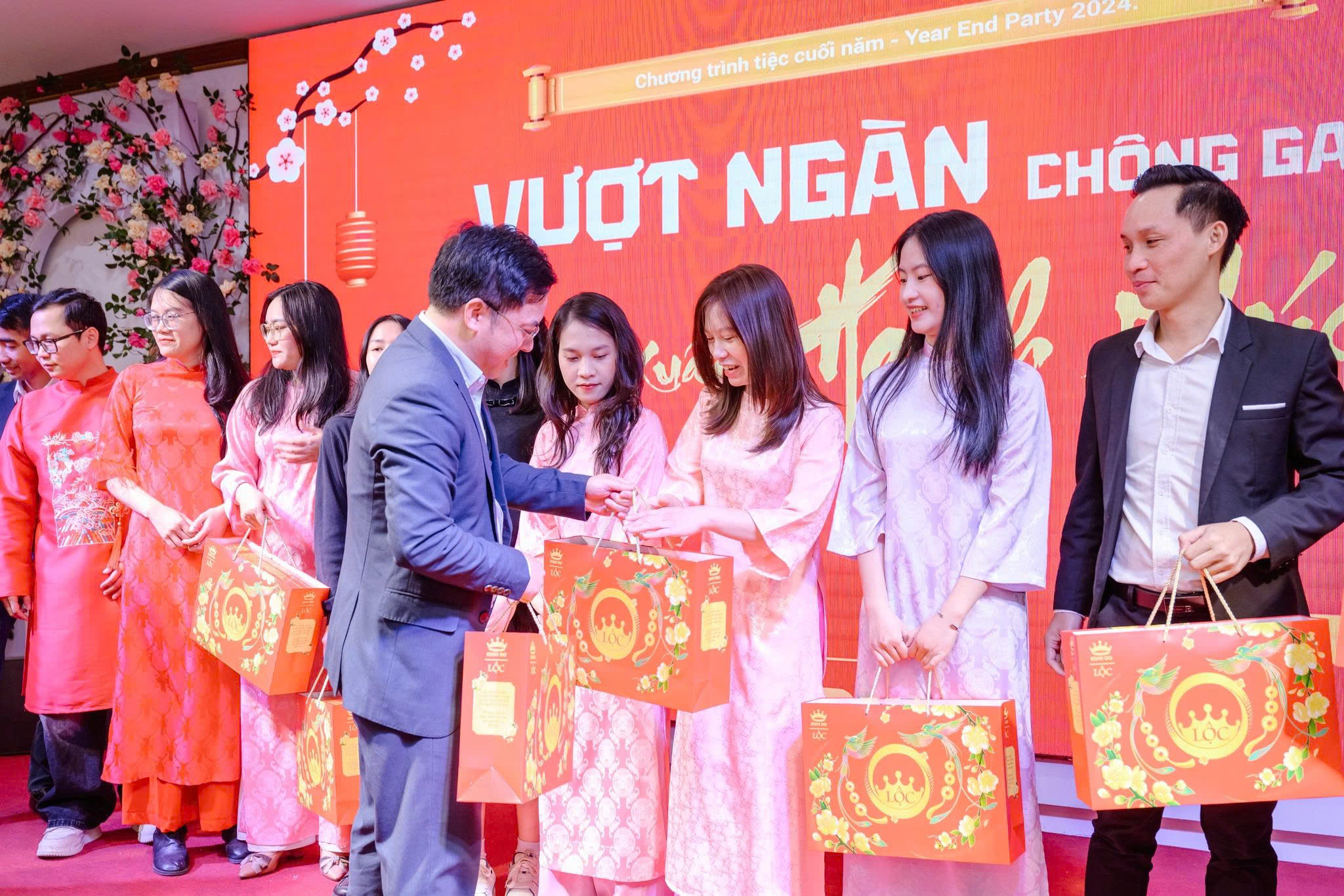 Hình ảnh CÔNG TY CỔ PHẦN PHÁT TRIỂN CƠ ĐIỆN LẠNH HOÀNG ĐẠT 7