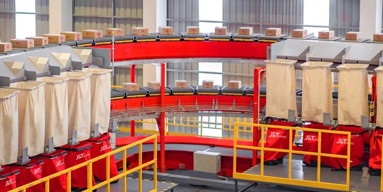 Hình ảnh Công ty chuyển phát nhanh Thuận Phong chi nhánh Hồ Chí Minh (J&T Express) 3