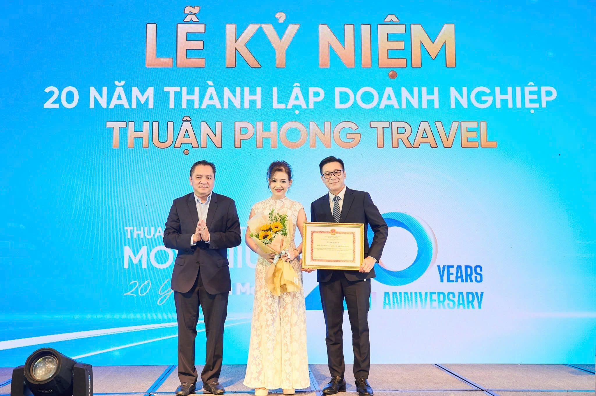 Hình ảnh CÔNG TY TNHH CÔNG NGHỆ VÀ DU LỊCH THUẬN PHONG 3