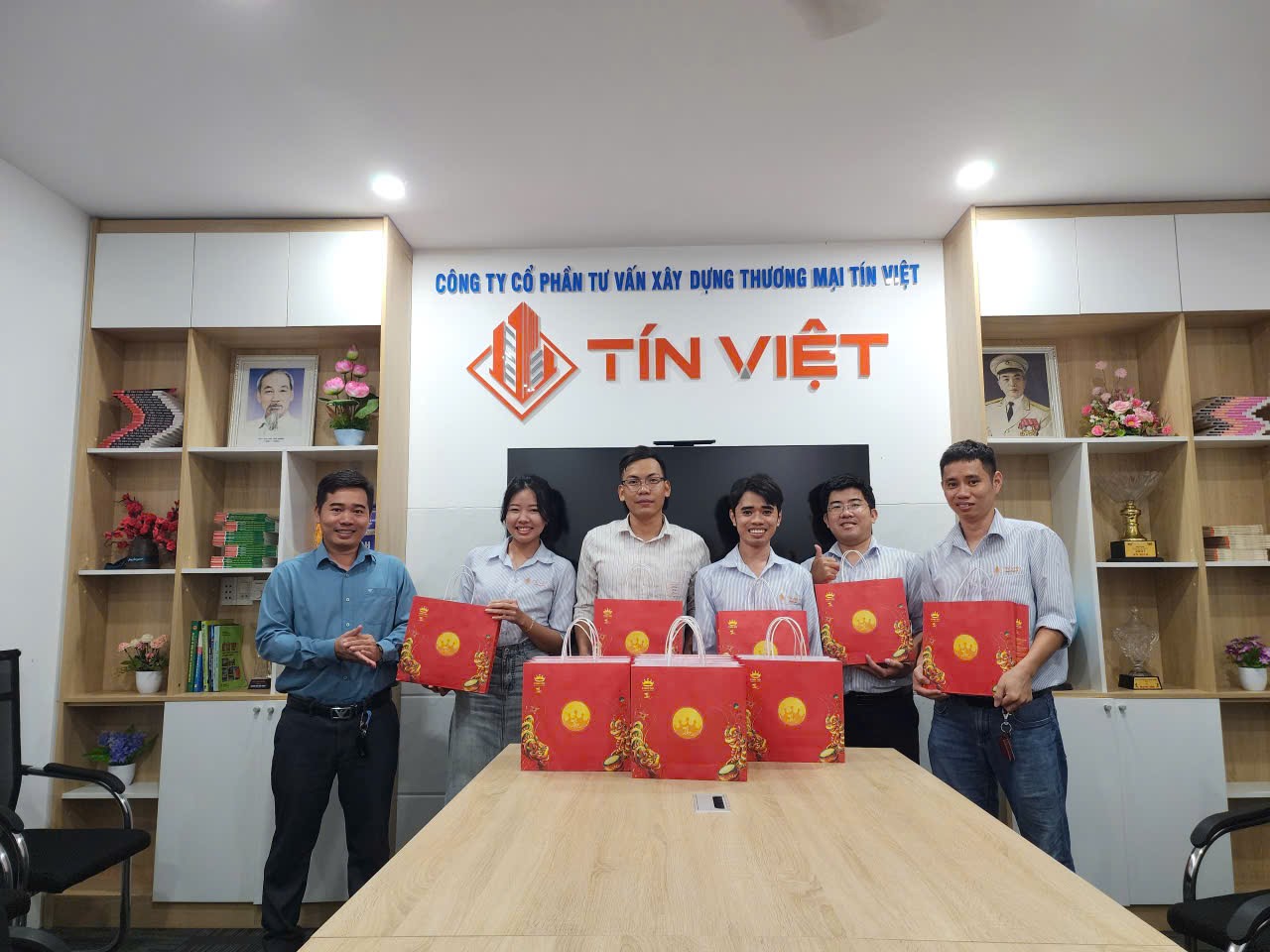 Hình ảnh Công Ty Cổ phần Tư Vấn Xây Dựng Thương Mại Tín Việt 3