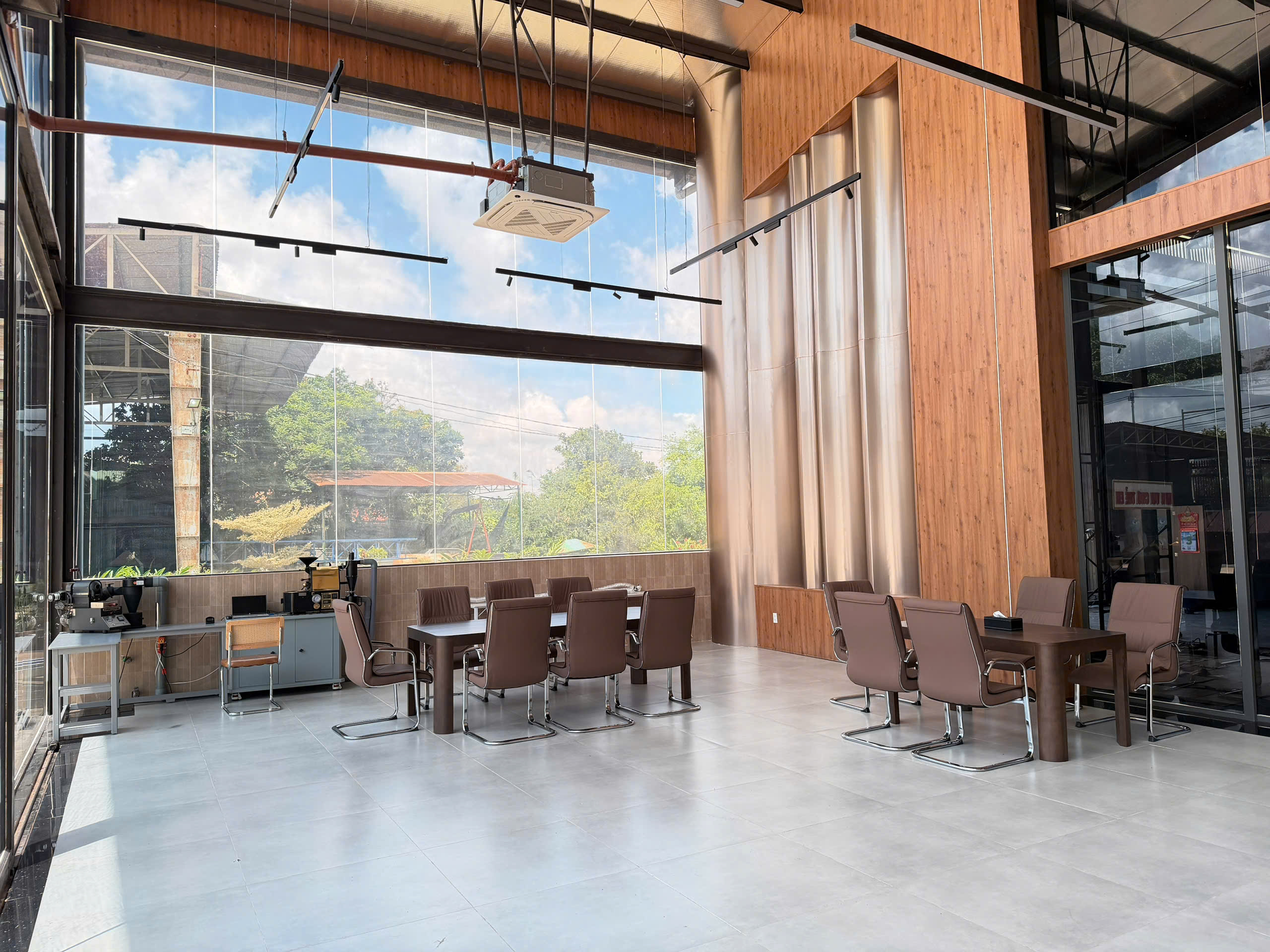 Hình ảnh PL ROASTERY 1