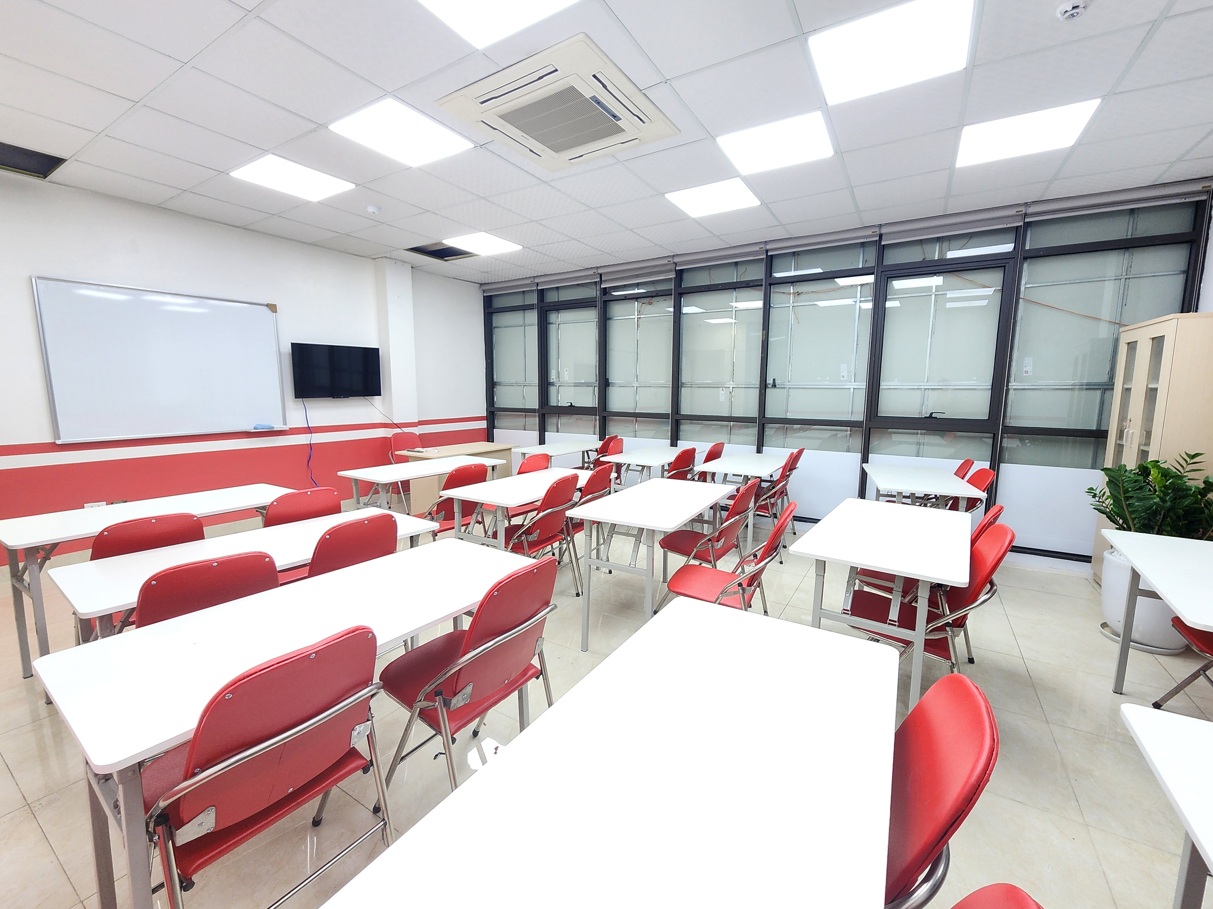 Hình ảnh CÔNG TY CỔ PHẦN GIÁO DỤC QUỐC TẾ IELTS ARENA 1