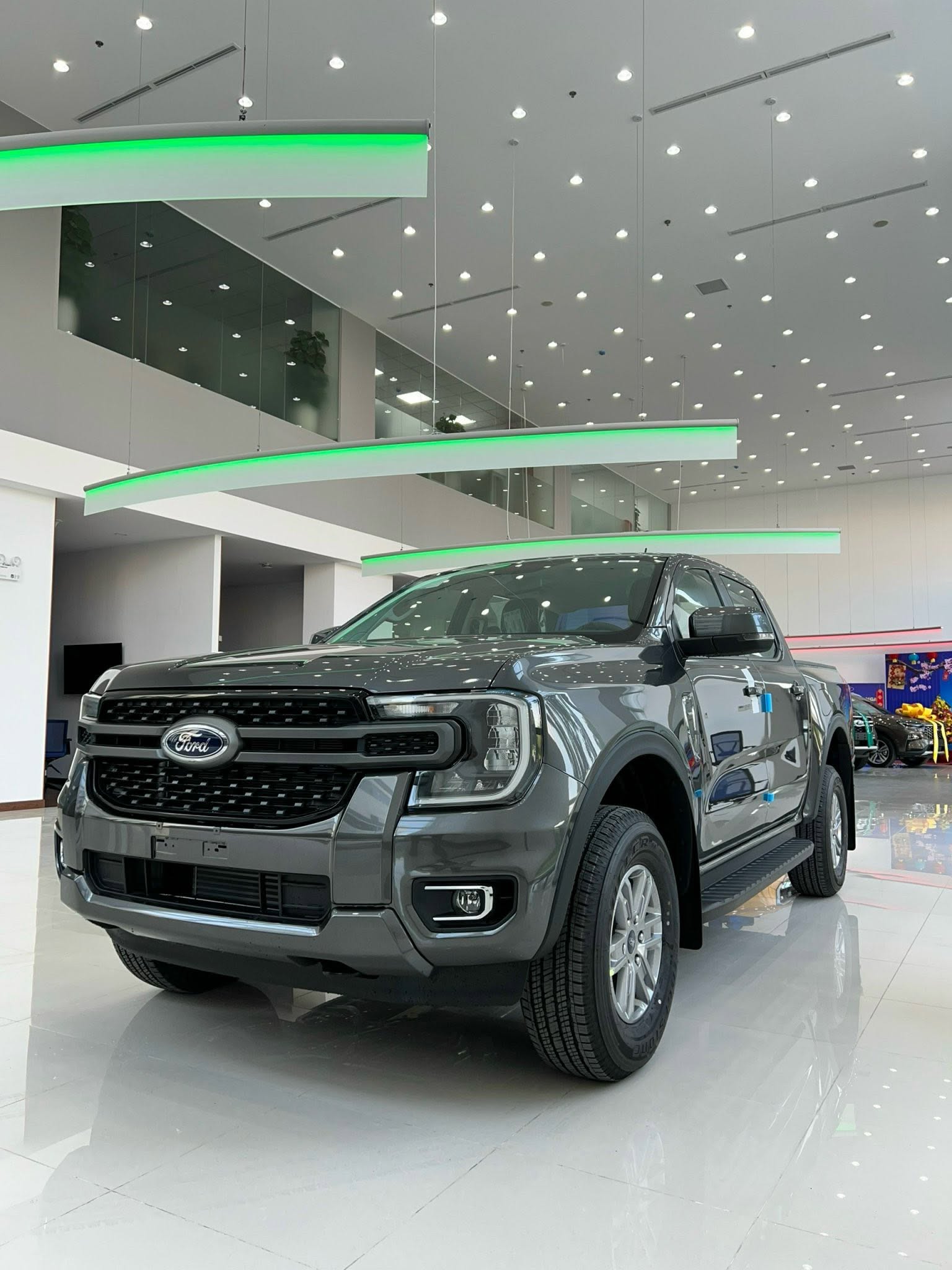 Hình ảnh Tân Thuận Ford 3